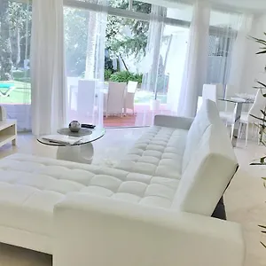 Vivaldi Boutique Jardines Del Mar Appartement